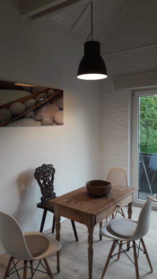 Cottage Am Wald Bei Berlin Falkensee Exterior photo